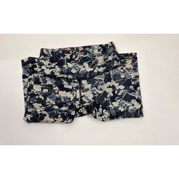 Lululemon Wunder Under Leggings - Picture 6 of 7